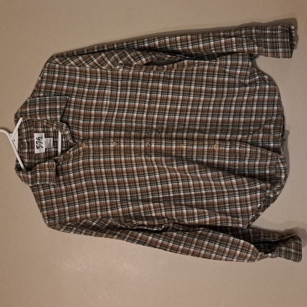 Juniors 5.7.9 Button Down Shirt Size Medium